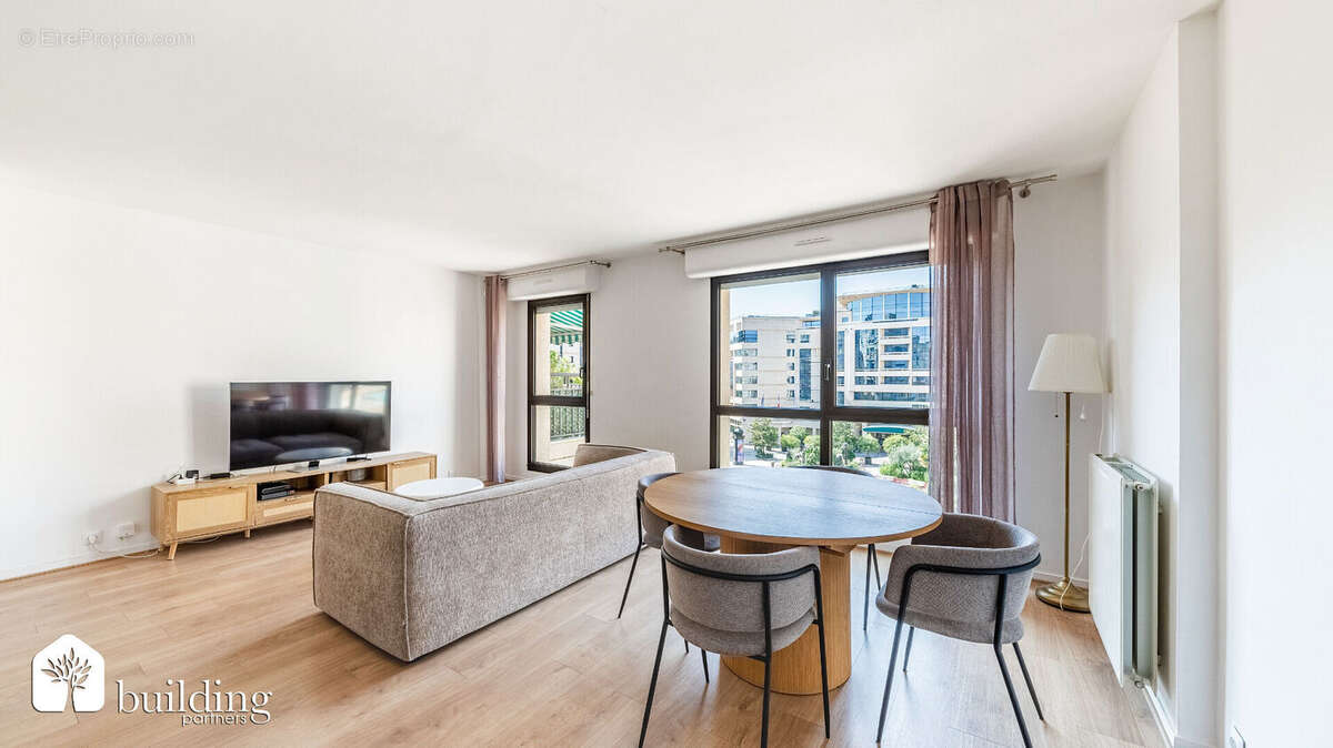 Pompidou - 3 pièces avec extérieur de 75 m² - photo 3