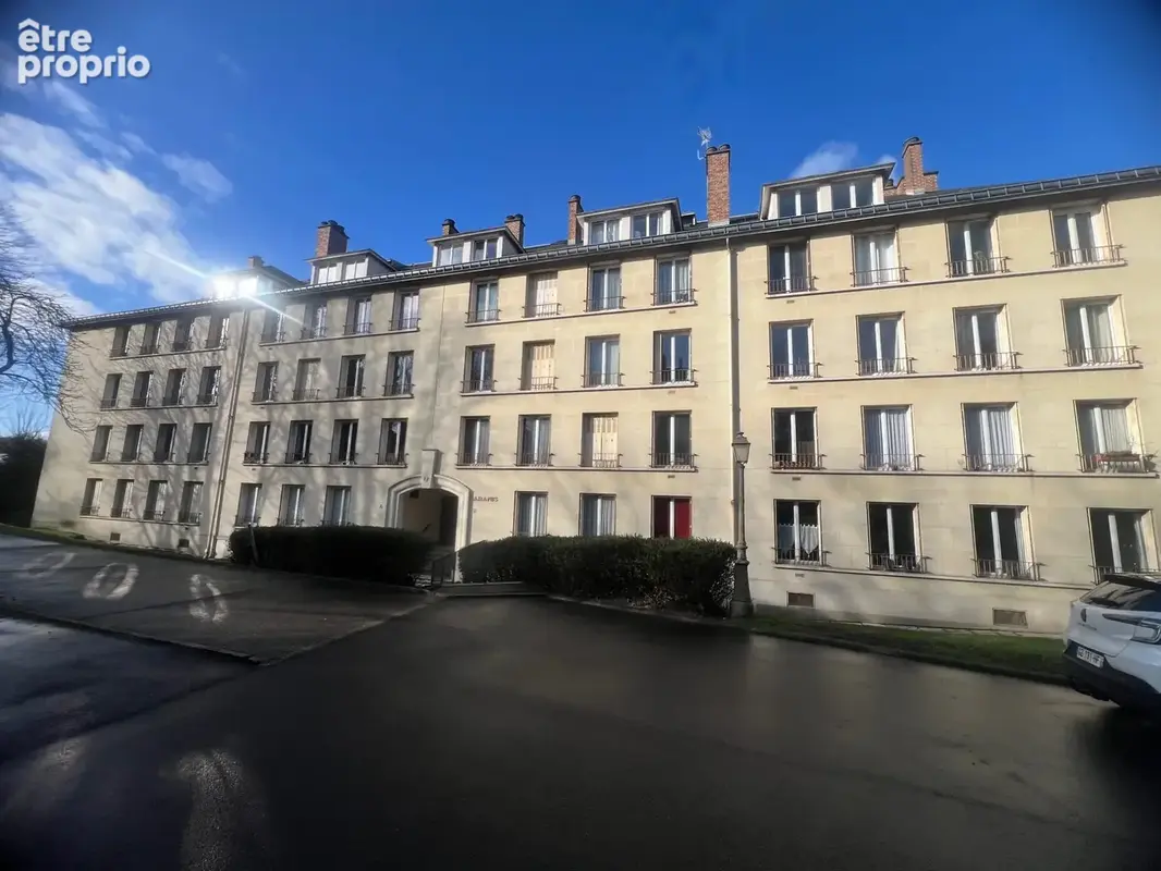 Appartement 5 pièces 102 m² à vendre à Rueil-Malmaison (92500) - photo 1