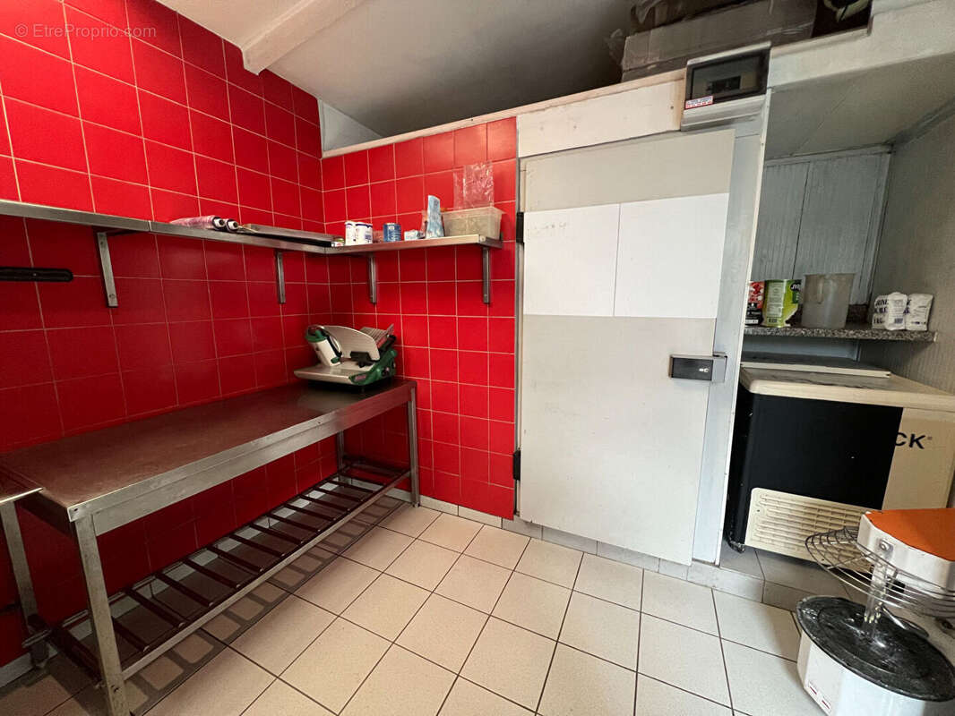 Commerce à SAINT-HILAIRE-DE-RIEZ