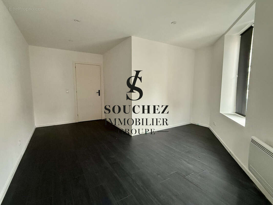 Appartement à AVION