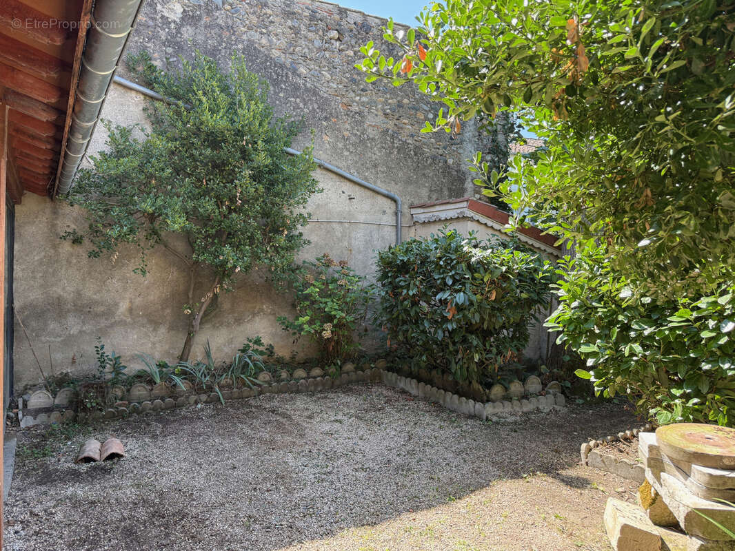 Maison à MARTRES-TOLOSANE