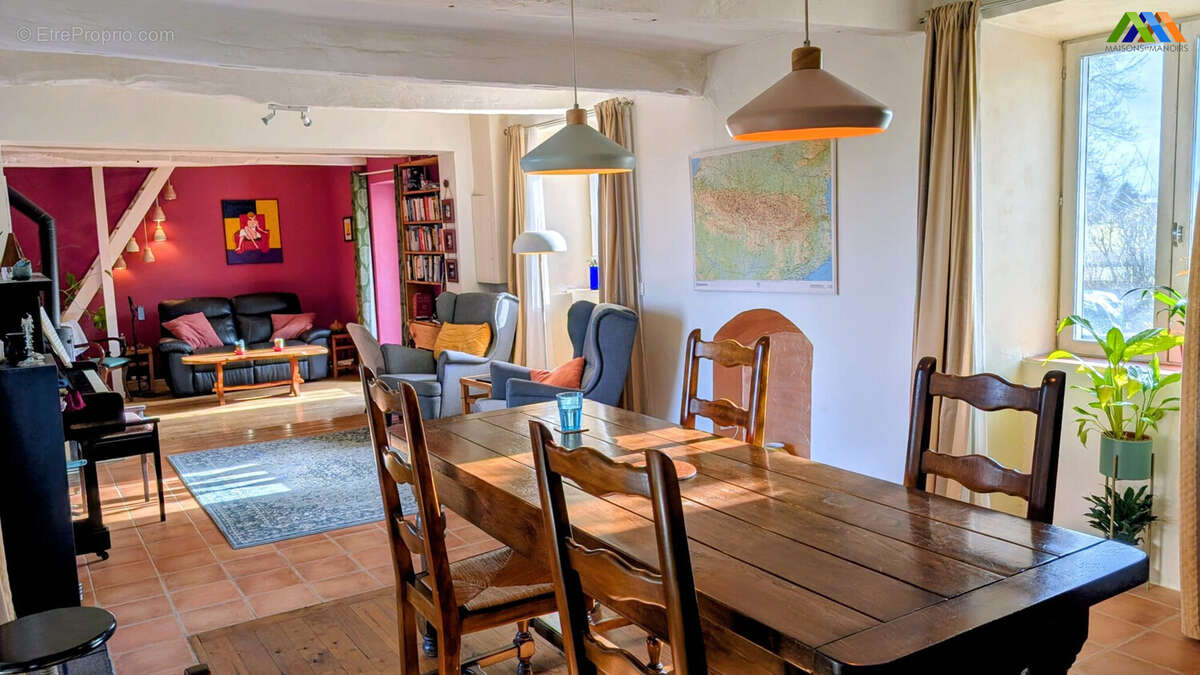 Maison 151 m² à Mirande  - photo 7