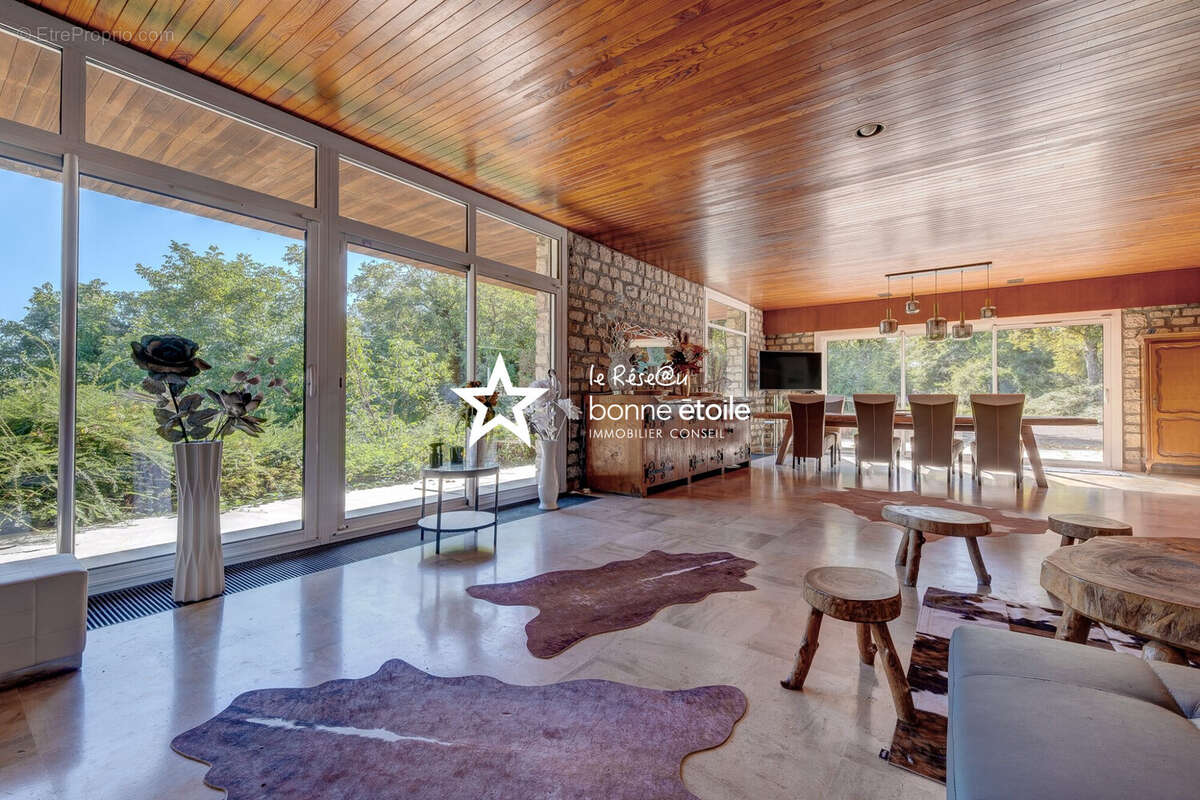 Maison à AUTRUY-SUR-JUINE