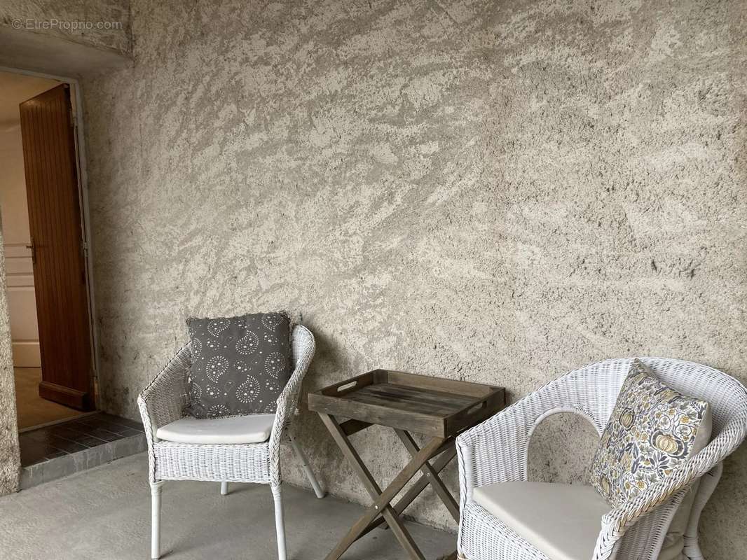 Maison à CHATEAUNEUF-SUR-CHARENTE