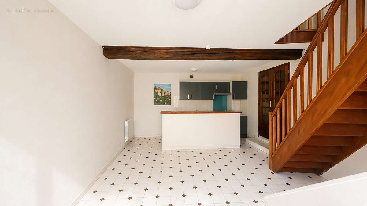 Appartement à COYE-LA-FORET