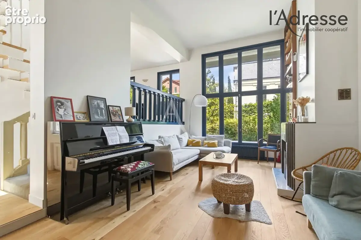 Maison familiale de 180m² avec jardin de 392m² ! - photo 2