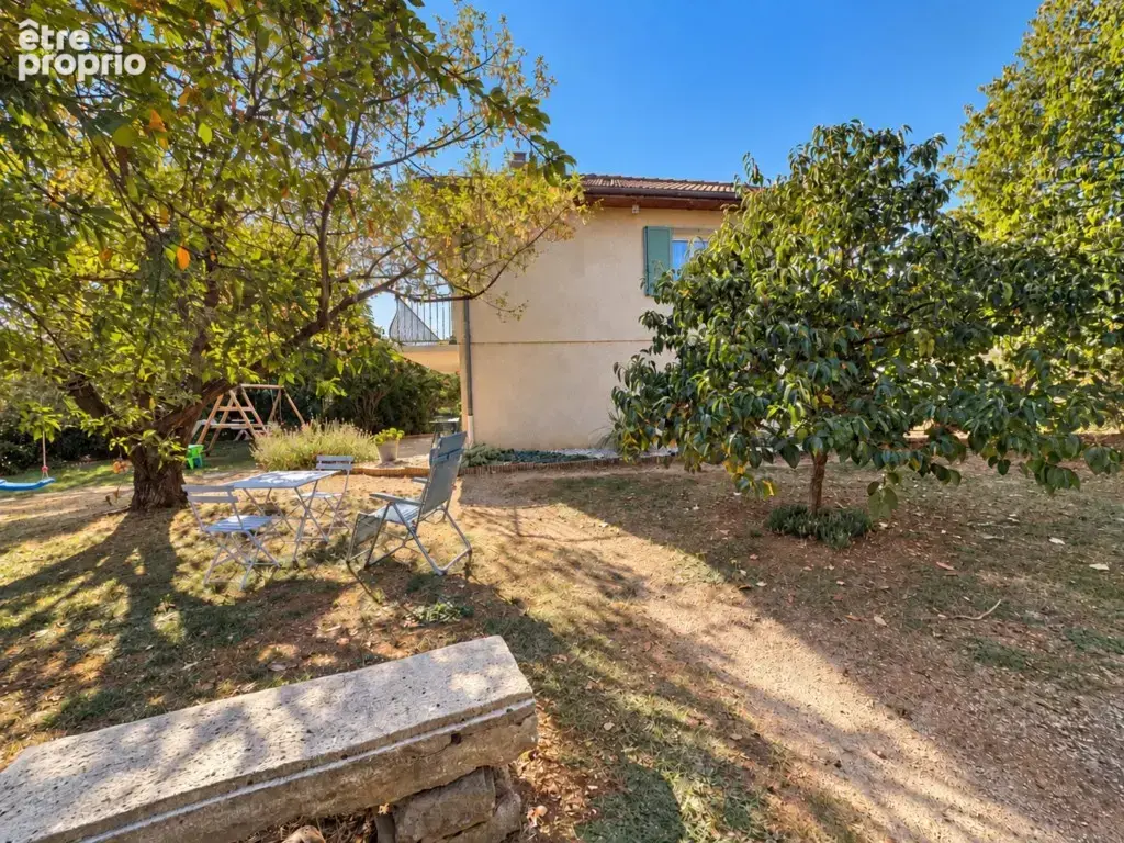 01150 BLYES   Maison 4 chambres, sous-sol complet et jardin clos de 1 086 m2 - photo 2