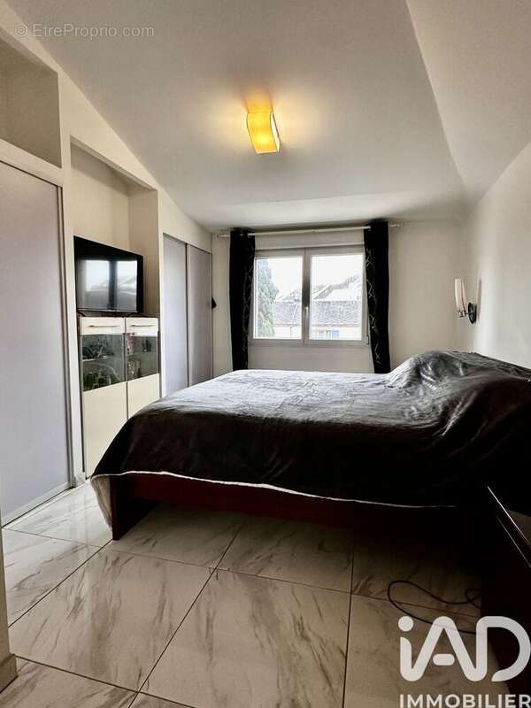 Photo 9 - Maison à FLEURY-LES-AUBRAIS