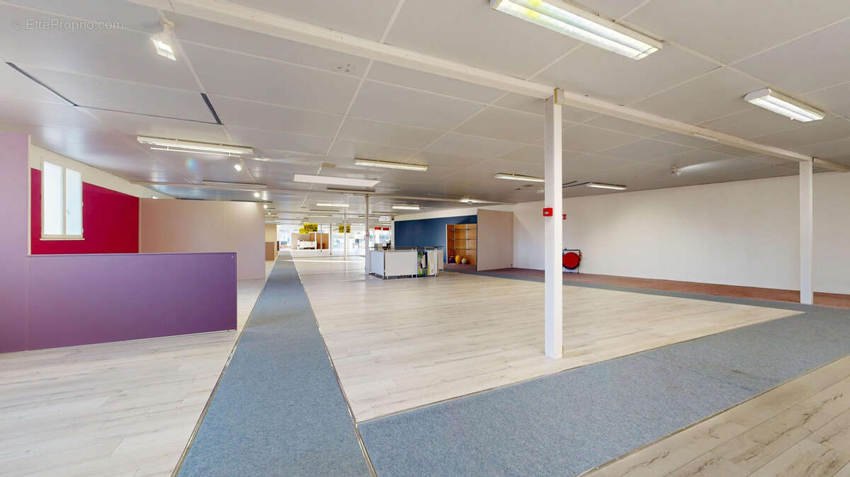 Commerce à SAINT-JAMES