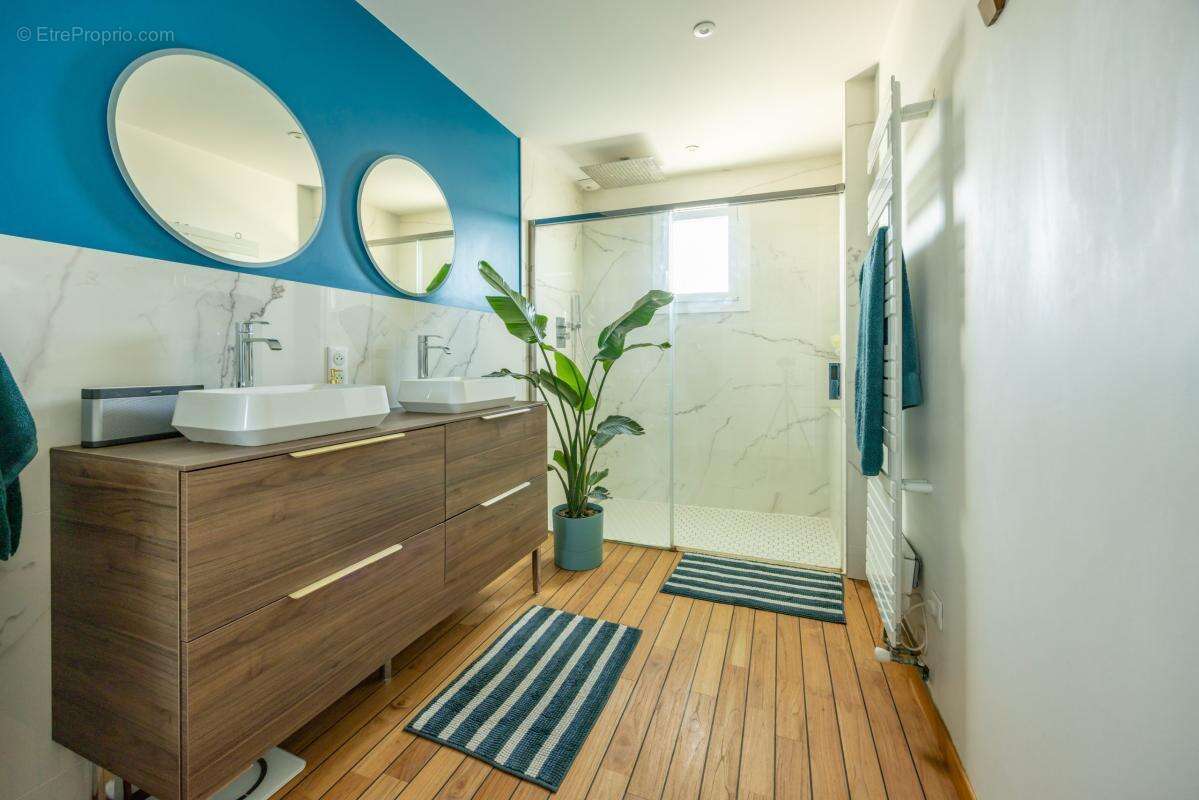 Maison à BOUGUENAIS