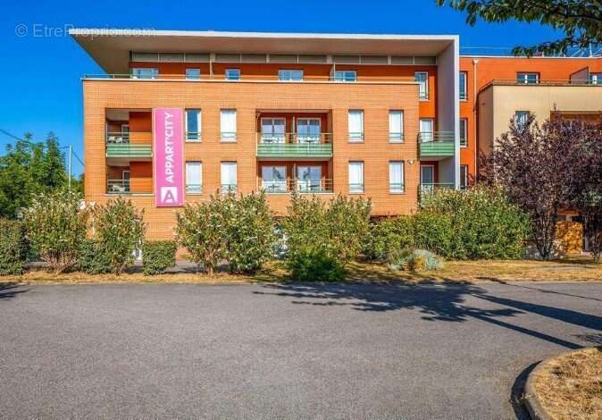 INVESTISSEMENT LOCATIF  Bois-d'Arcy  Résidence Affaires Appart'City Confort St Quentin en Yvelines - 6.70% de rentabilité - photo 20