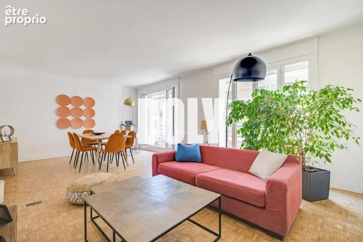 Photo Appartement à Paris-16e au prix de 1 050 000€
