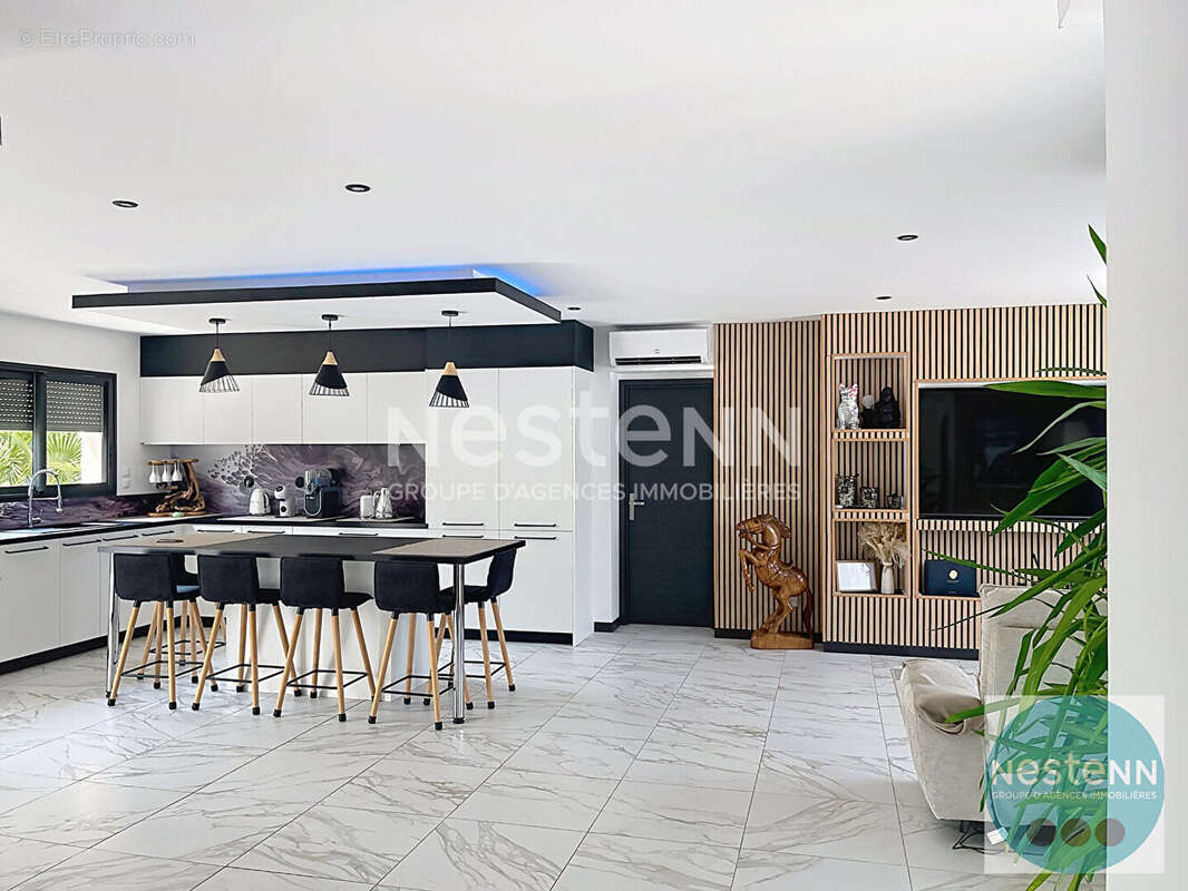 Pavillon de plain pied de 121 m² à vendre situé à Le Controis En Sologne / proche toutes commodités / jardin - photo 11