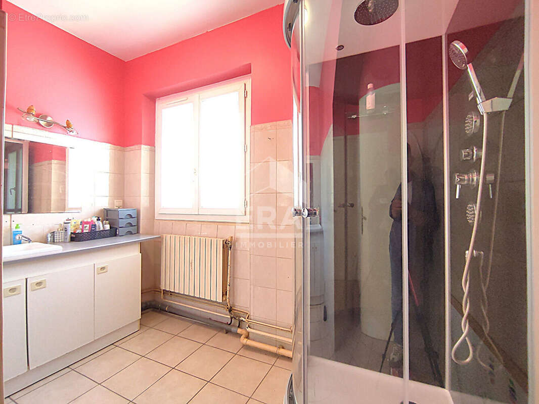 Maison à VALS-PRES-LE-PUY