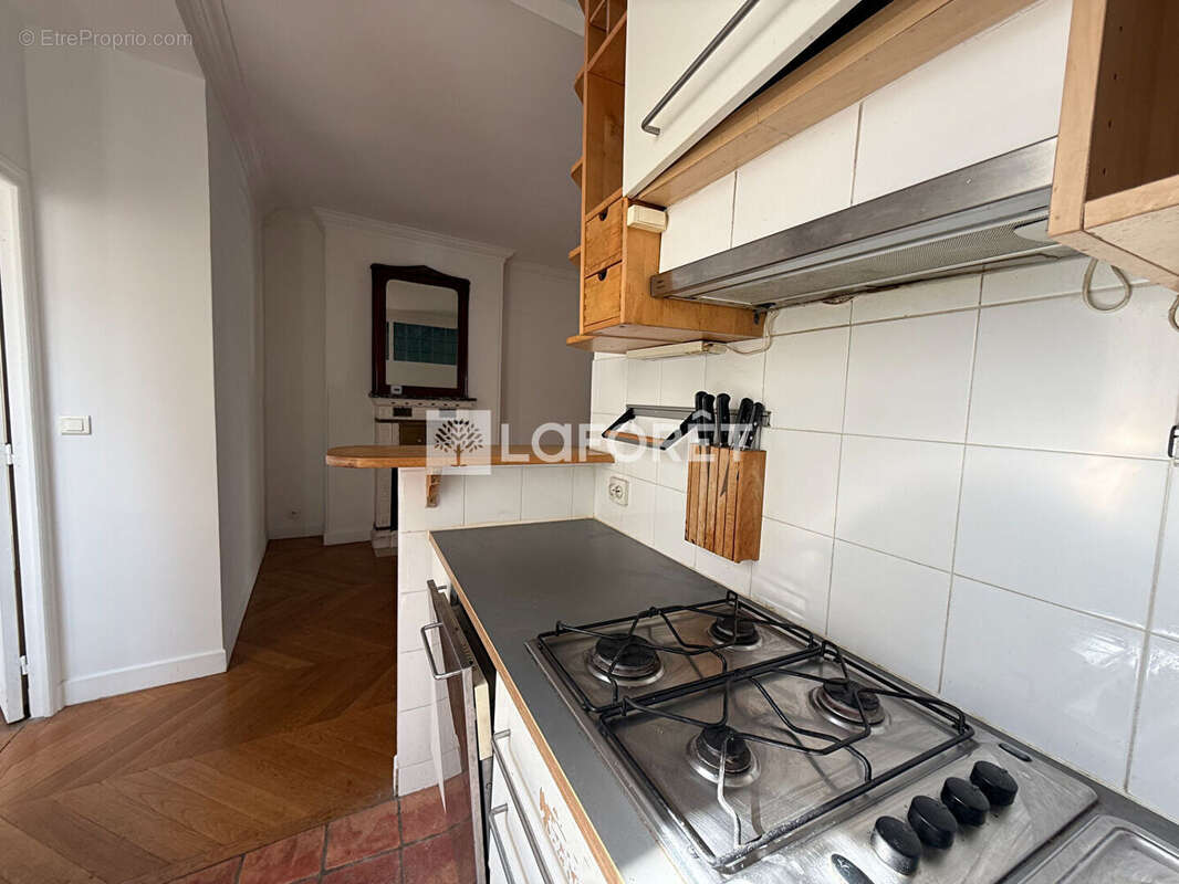Appartement Paris 3 pièces 57M² - photo 4