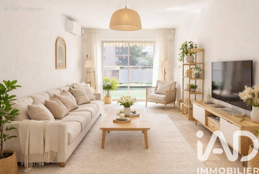 Photo 1 - Appartement à MANDELIEU-LA-NAPOULE