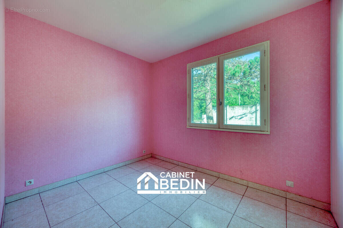 Maison 94 m² à Pessac  - photo 5