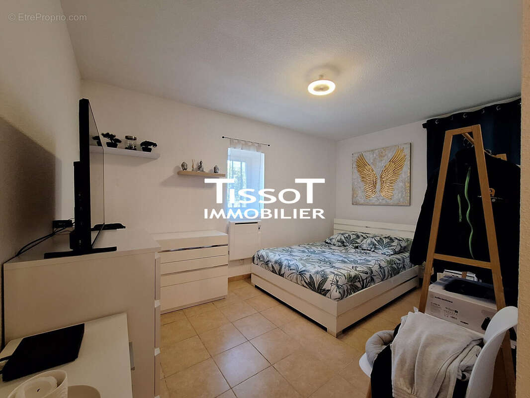 Appartement à SAINT-GENIES-DE-MALGOIRES