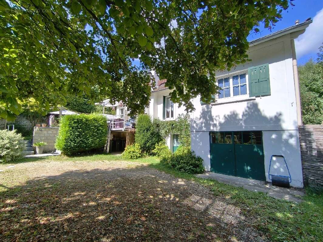 Maison à VALMONDOIS