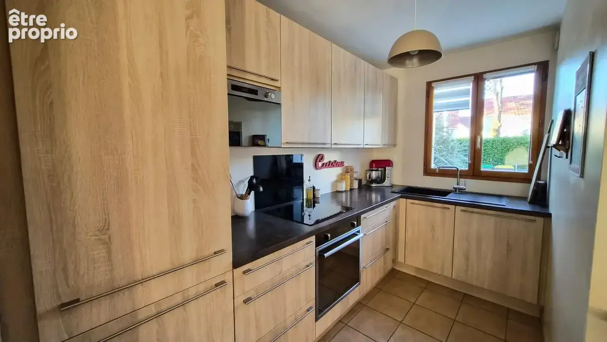 T4, 78 m², garage 13,7 m², jardin, excellent état, expo Sud - photo 8