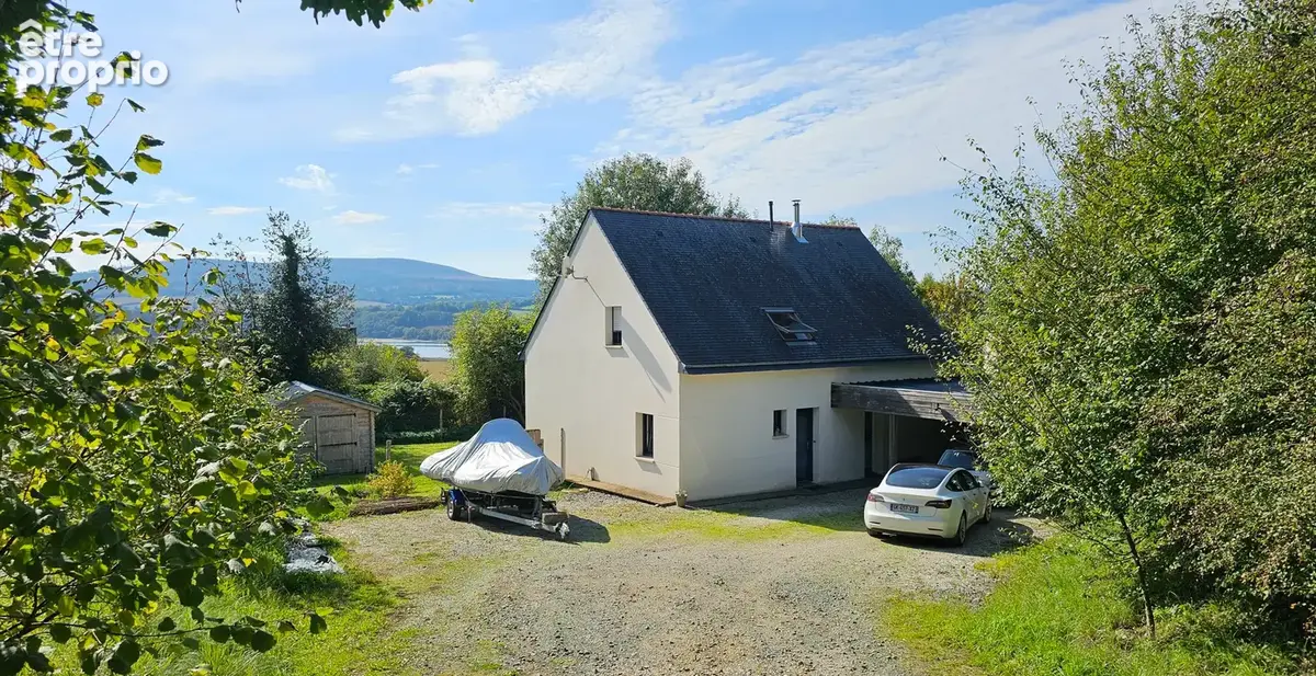 Photo Maison à Rosnoen au prix de 382 700€