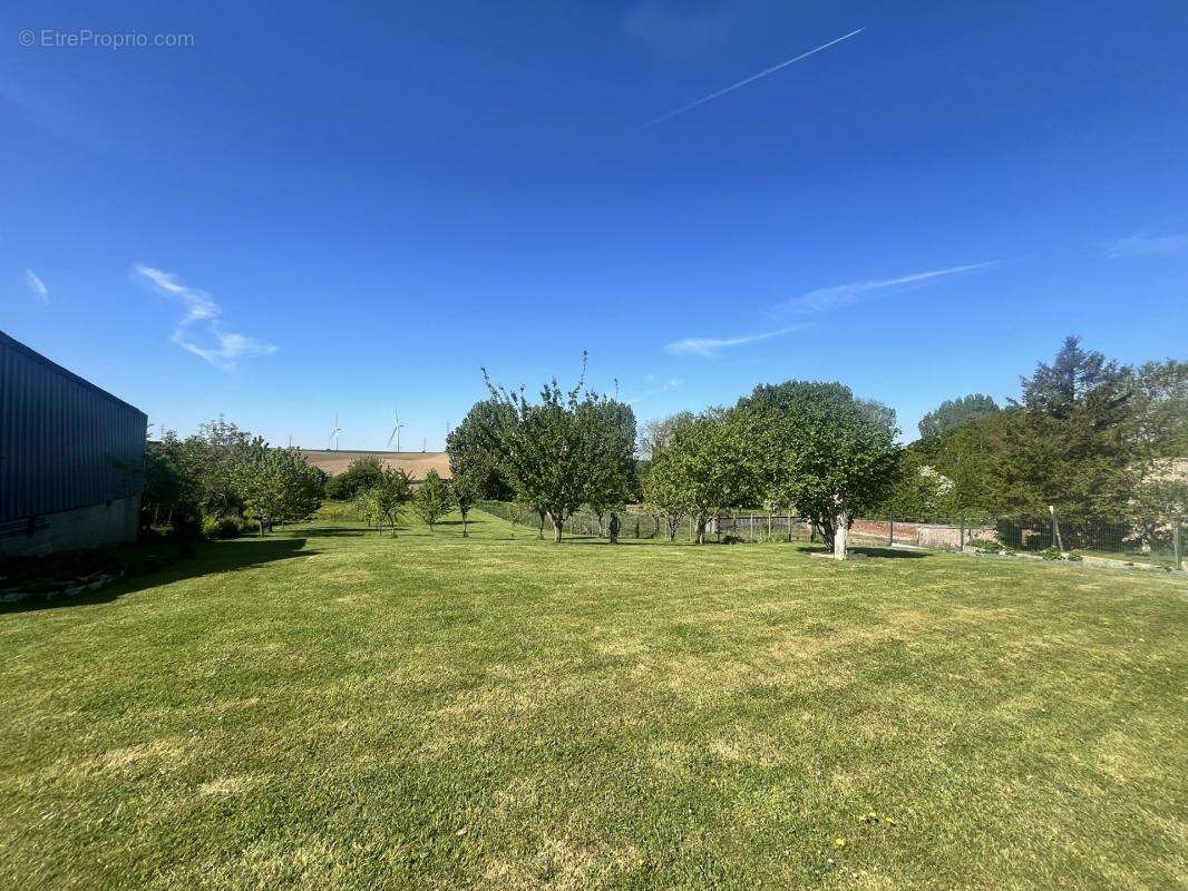 Maison 4 chambres  + annexe 82m2, garage, hangar et dépendances - photo 18