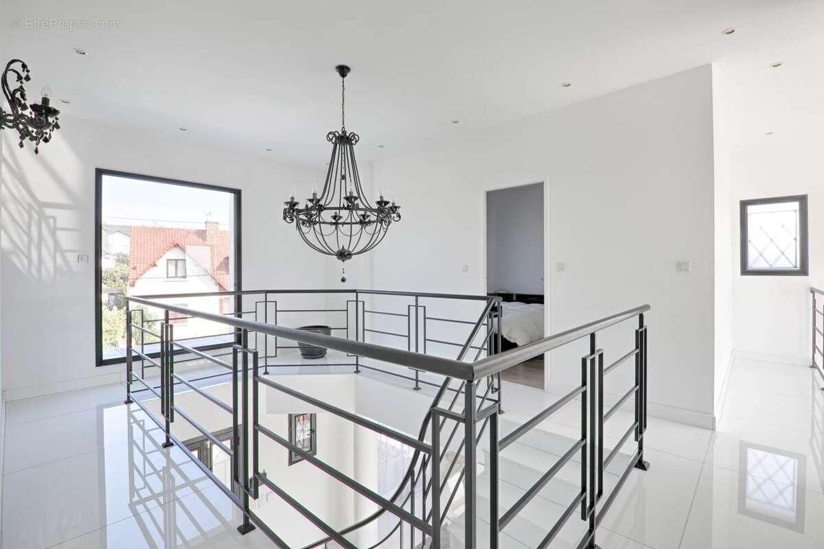 Maison à ORMESSON-SUR-MARNE