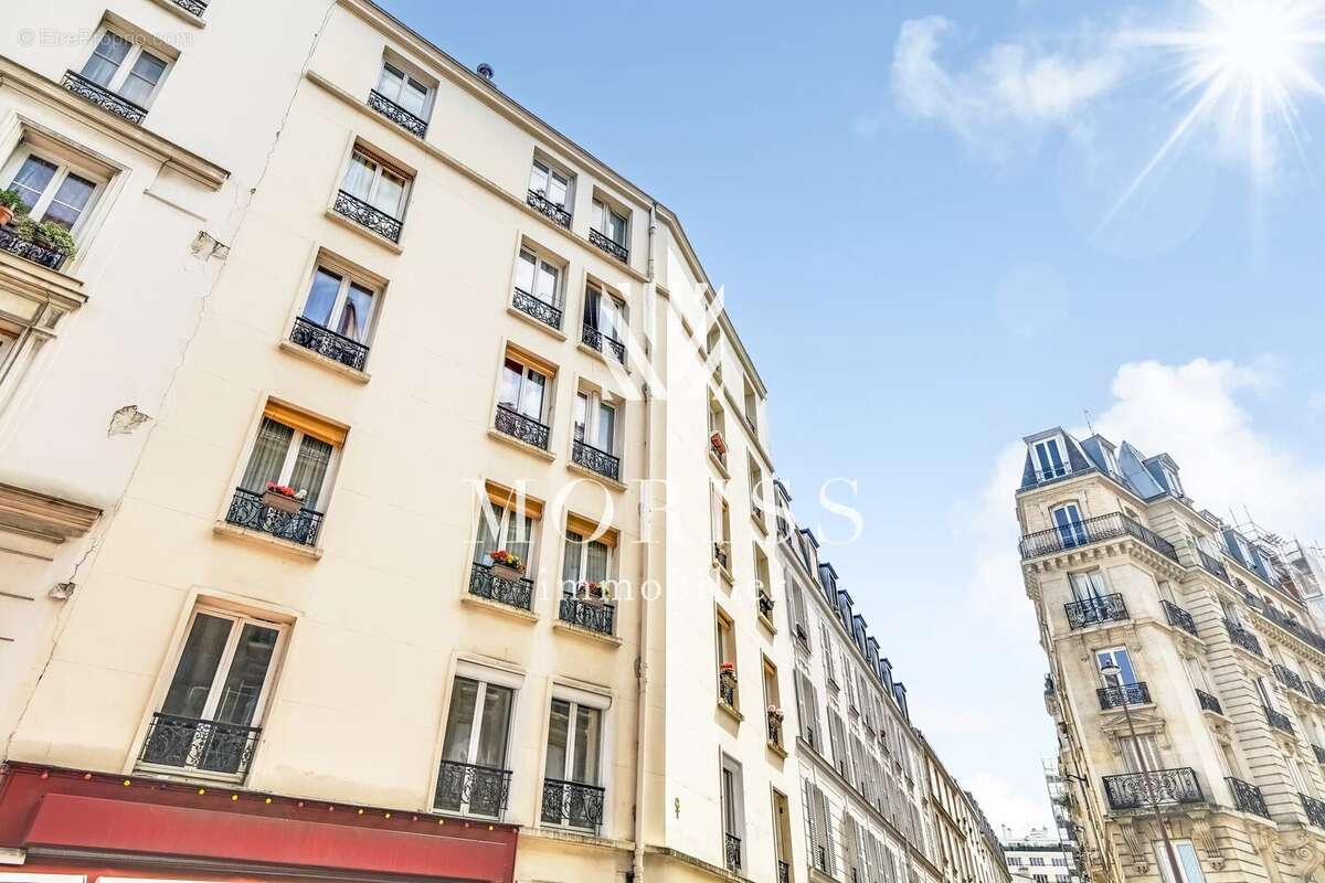 Appartement à PARIS-18E