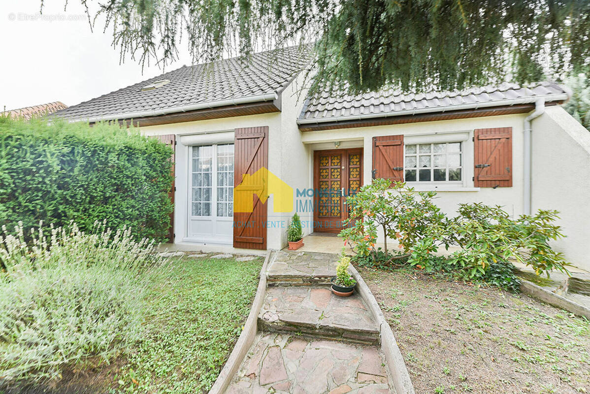 Maison à VILLIERS-SUR-ORGE