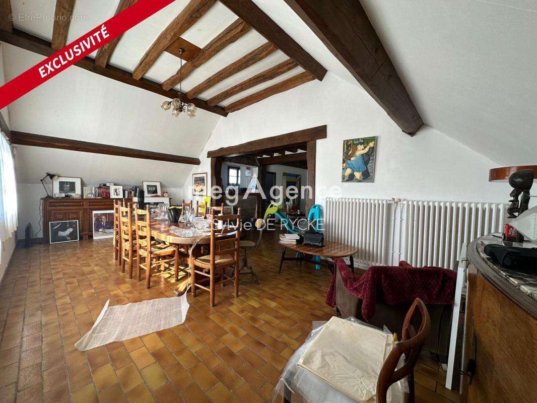 Maison à VALLERY