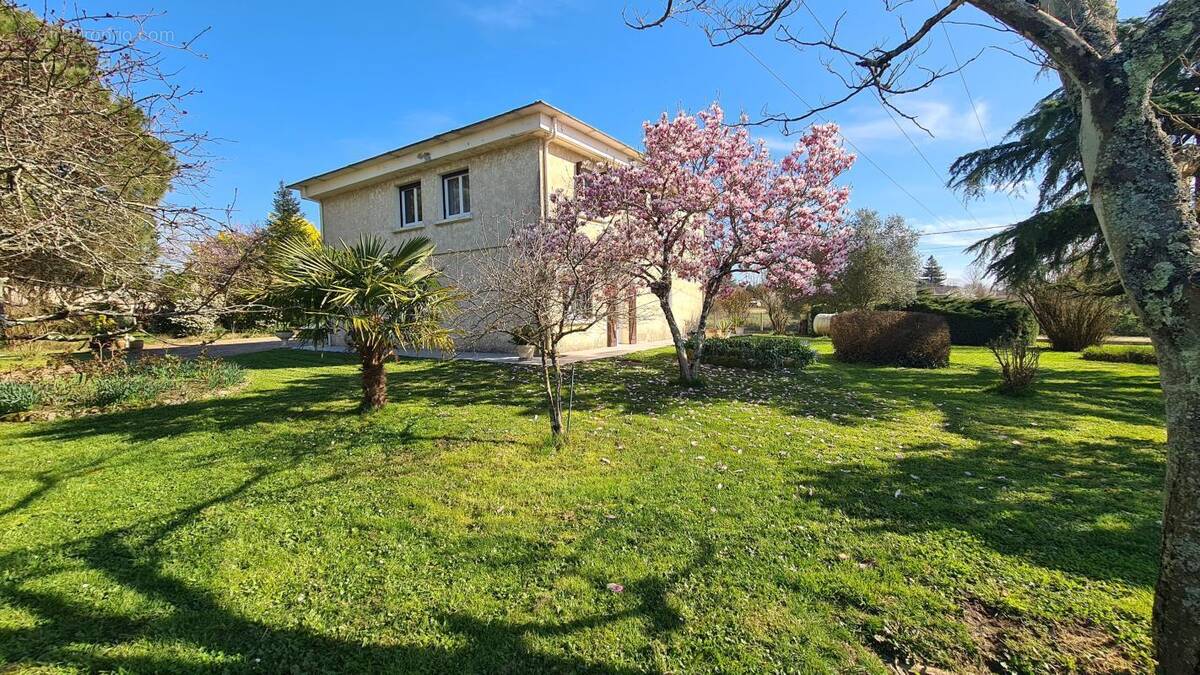 Maison à SAINT-ANDRE-DE-CUBZAC