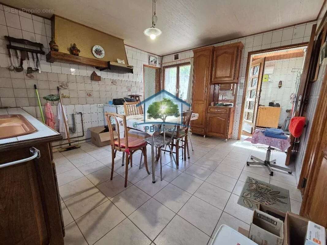 Martainville, ensemble immobilier avec de belles potentialités - photo 10