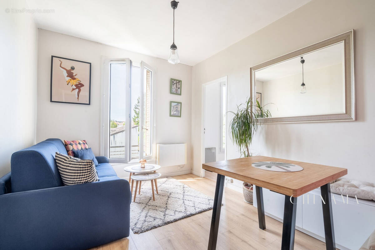 Appartement à LE PERREUX-SUR-MARNE