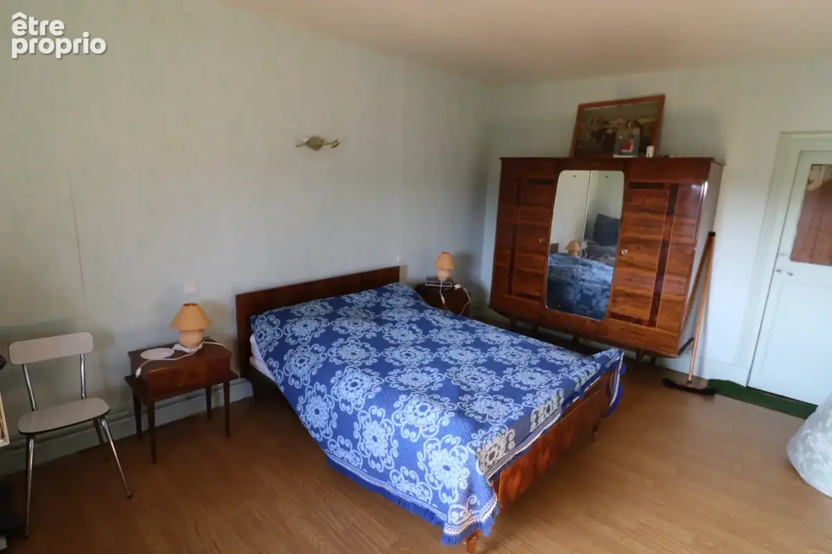 Jolie maison en pierre de taille au cœur de Saint-Julien sur Reyssouze - photo 5