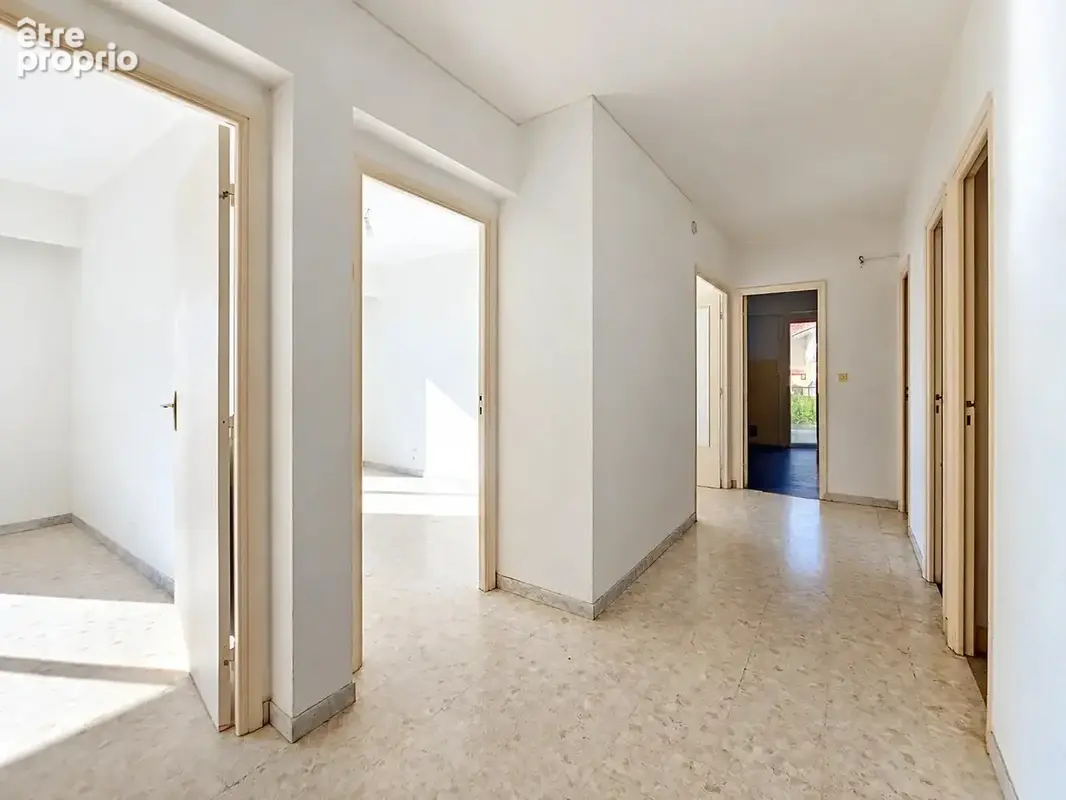 Nice – parc impérial – 3 pièces 70 m² – terrasse 20 m² – vue mer – garage:/parking - photo 10