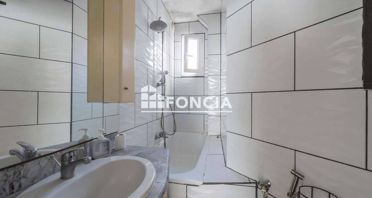 Paris 19e – Métro Ourcq - Appartement 3 pièces en parfait état - photo 7