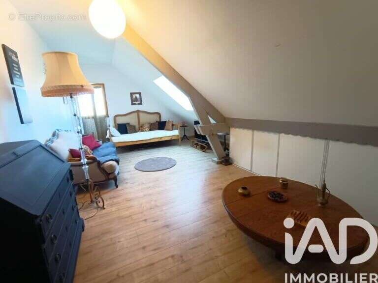 Maison 146 m² à Mazerier  - photo 9