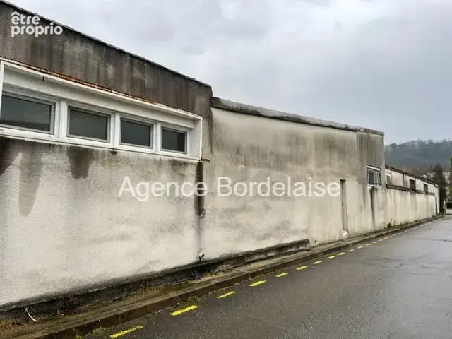 Commerce 620 m² à Floirac  - photo 5