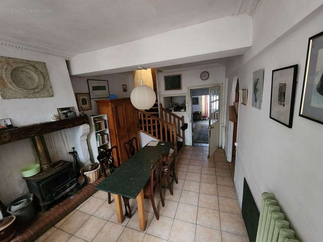 Confolens - Deux maisons avec caractre jardin prive - possible business/maison pour grand famille - photo 13
