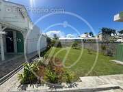 Maison à PETIT-BOURG