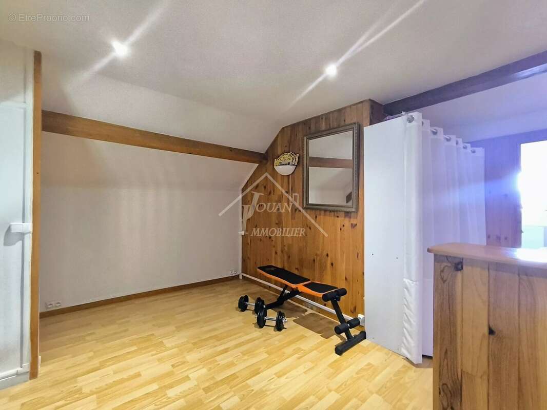 Maison à LA CROUZILLE