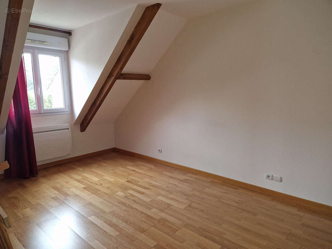 Maison à LIVRY-GARGAN