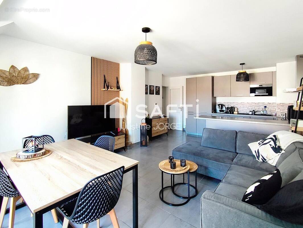 Photo 1 - Appartement à MASSY