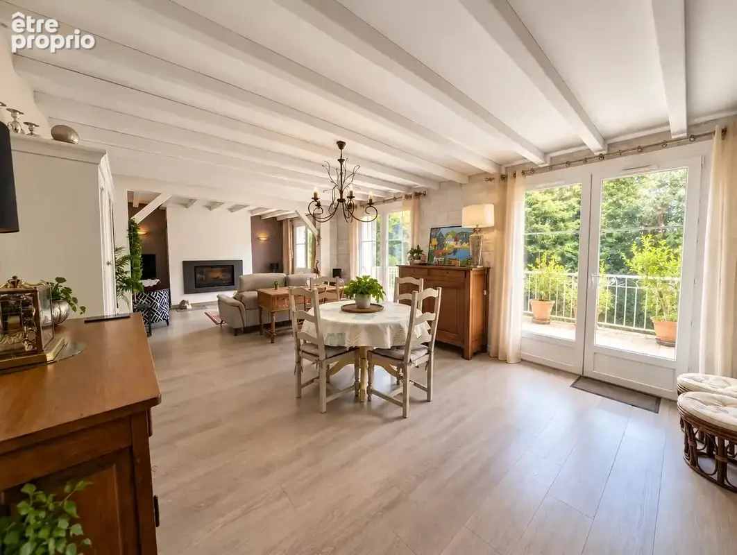 Réf. 2309 – Maison 6 pièces • Sous-sol et jardin - photo 4