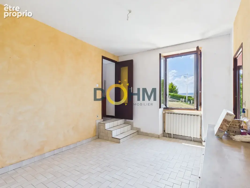 Maison mitoyenne à Auzat-la-Combelle   100 m2 habitables - photo 6