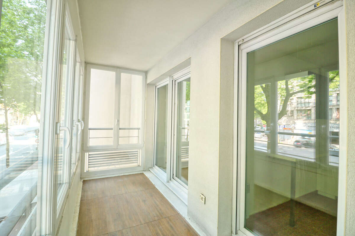Appartement à MONTROUGE