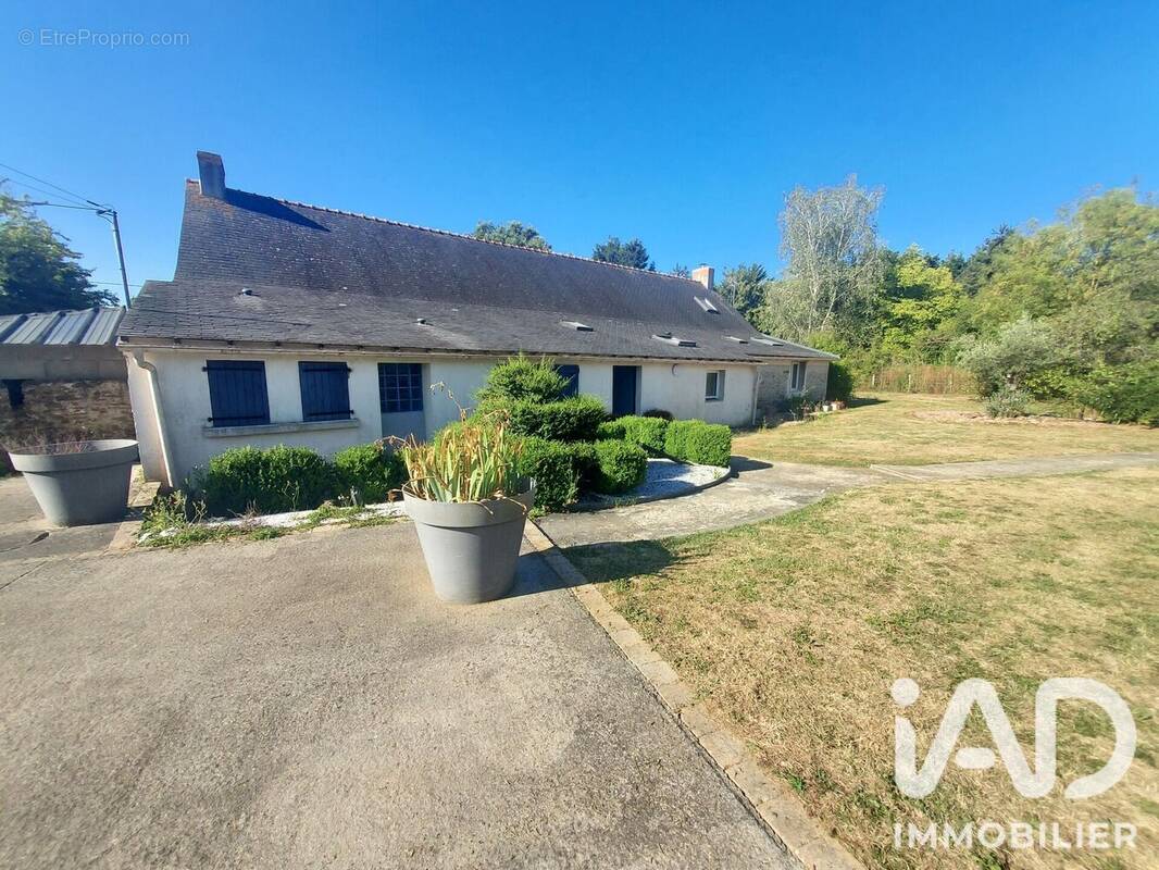 Photo 1 - Maison à LA ROUXIERE