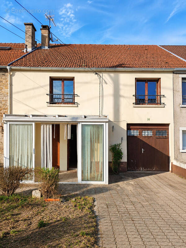 Maison à CHALINDREY