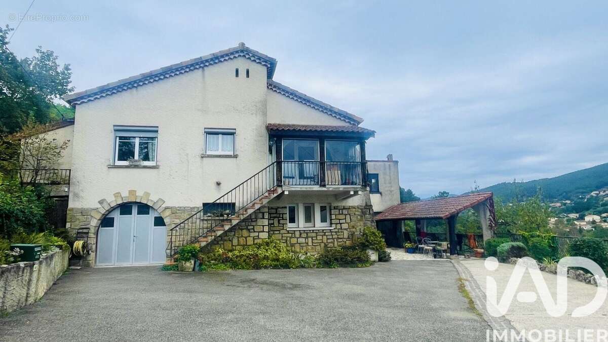 Photo 8 - Maison à AUBENAS