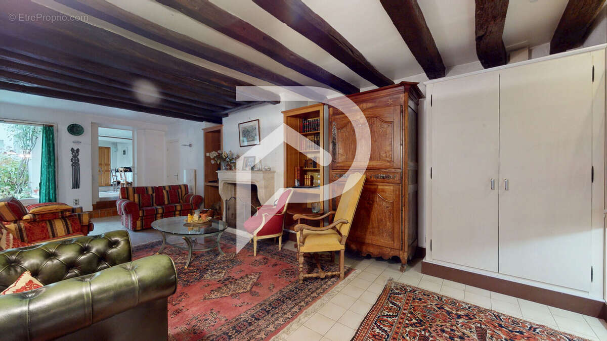 Maison à L'ETANG-LA-VILLE